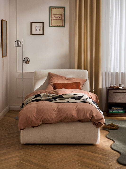 Cloud Single Bed with Upholstery