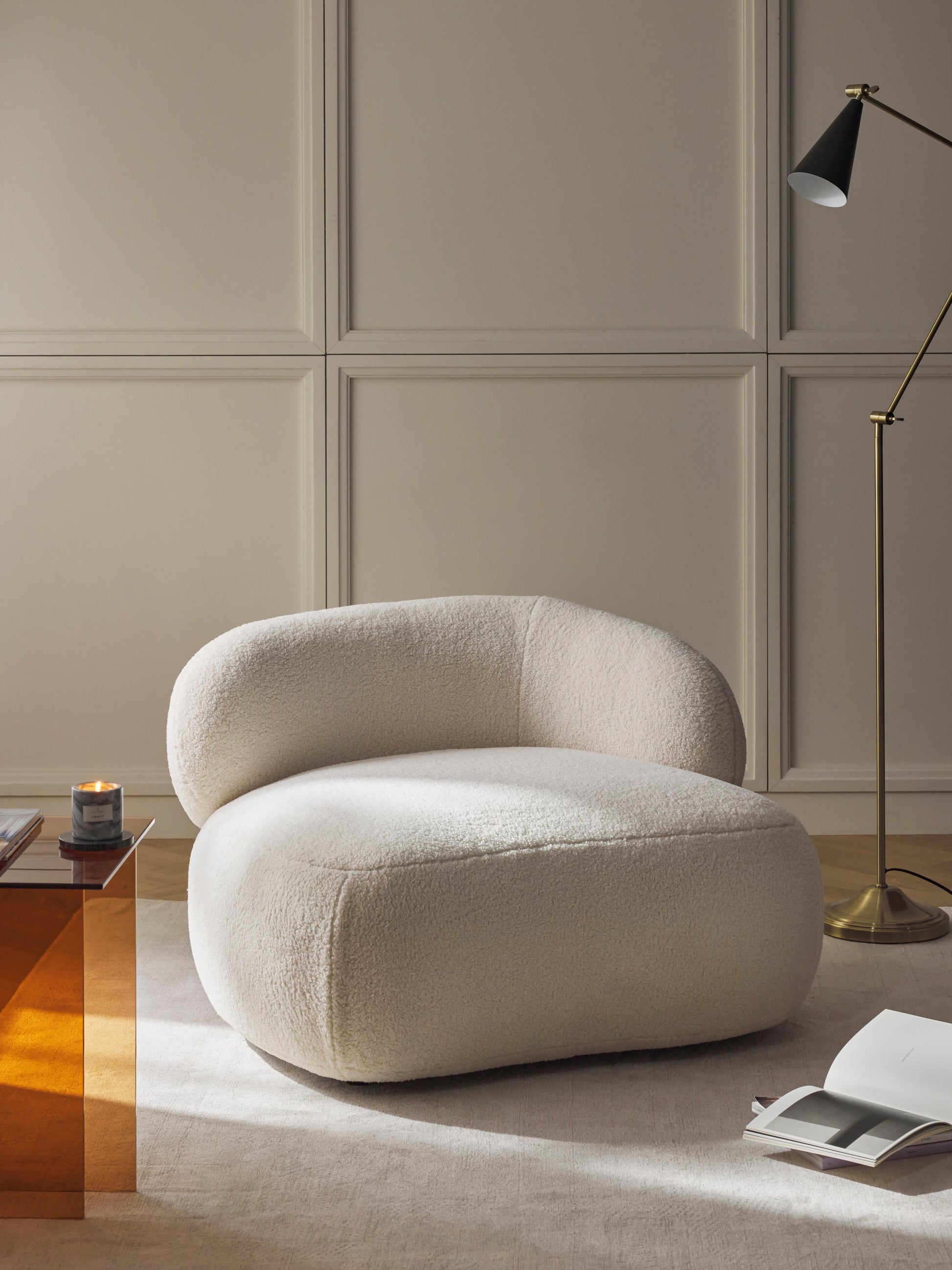 Alba Lounge Chair, Teddy Fur