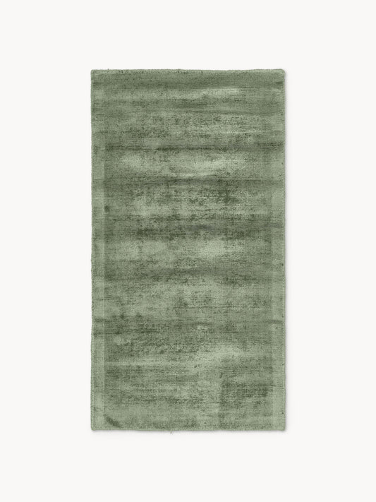 Jane Hand-Woven Rug in Viscose