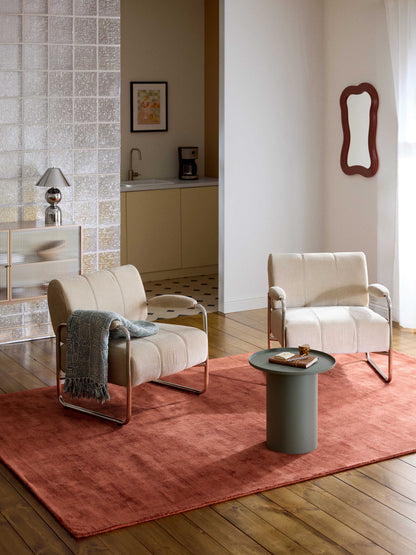 Jane Hand-Woven Rug in Viscose