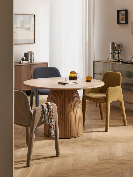 Nelly Dining Table with Fluted Texture, Round, in Various Sizes