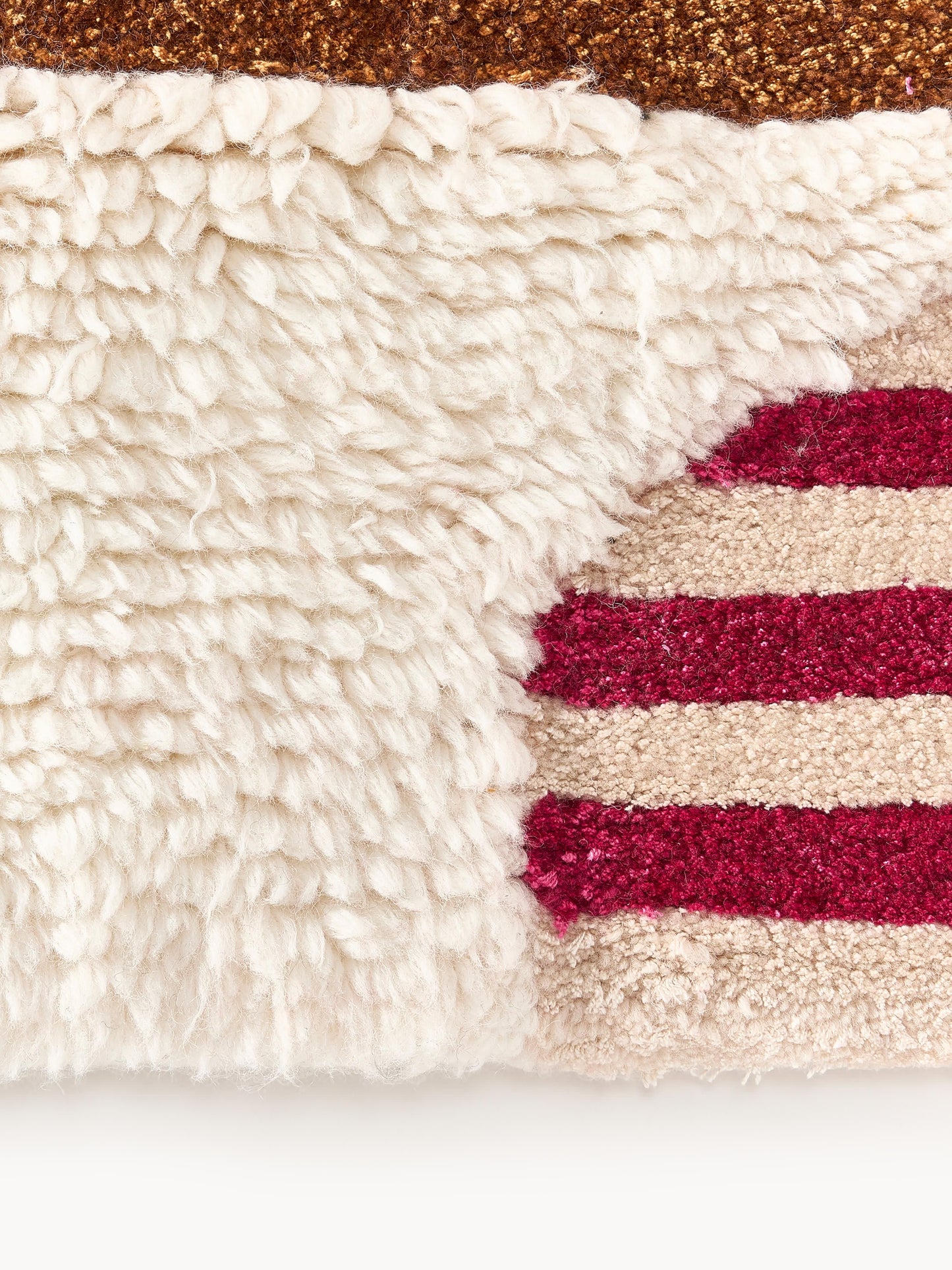 Rosco Hand-Tufted Rug in Wool with High-Low Texture