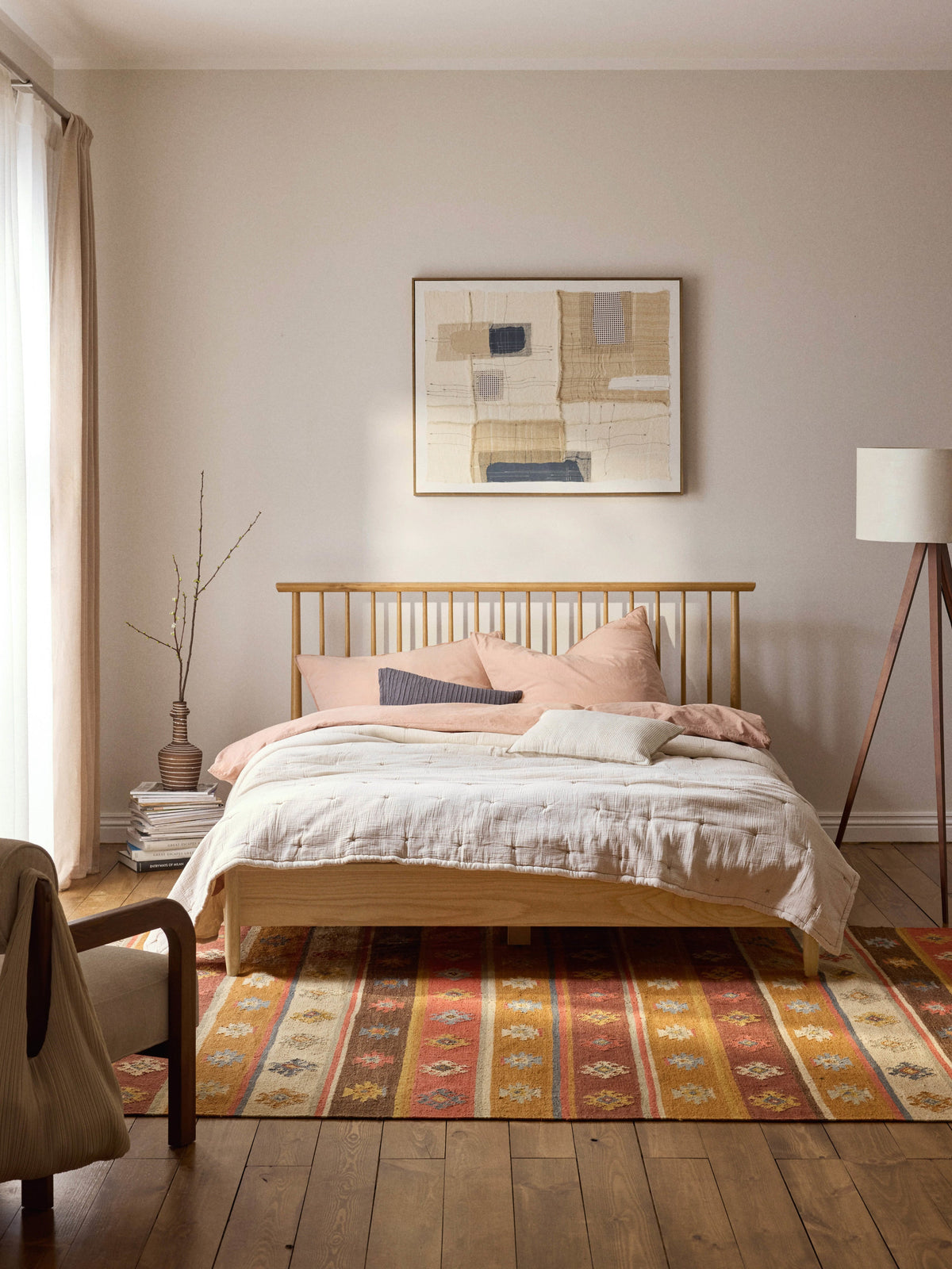 Windsor Wooden Bed with Headboard in Pine