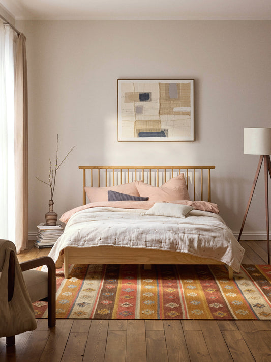Windsor Wooden Bed with Headboard in Pine